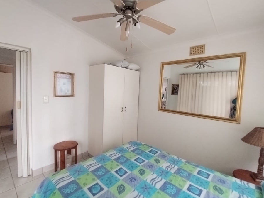 2 Bedroom Property for Sale in Hibberdene KwaZulu-Natal