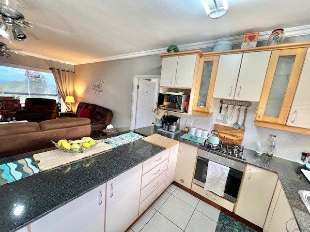 2 Bedroom Property for Sale in Sea Park KwaZulu-Natal