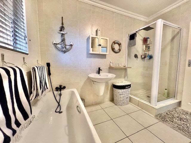 2 Bedroom Property for Sale in Sea Park KwaZulu-Natal