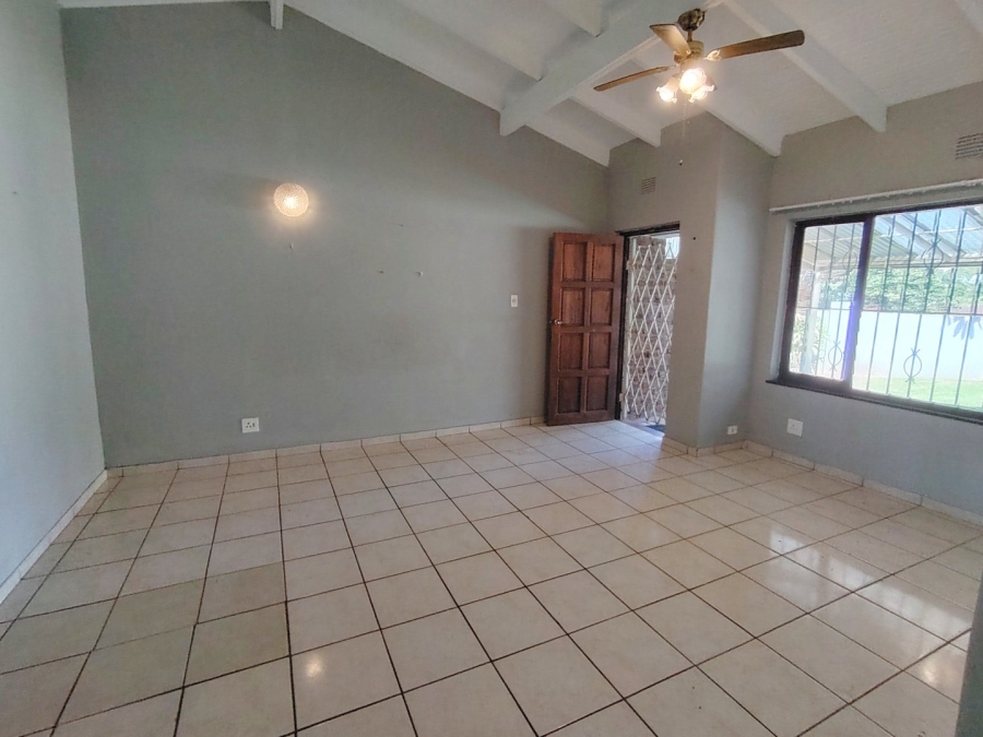 To Let 3 Bedroom Property for Rent in Ramsgate KwaZulu-Natal