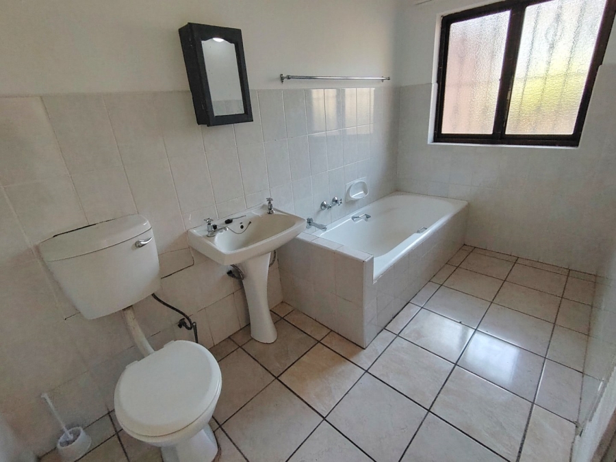 To Let 3 Bedroom Property for Rent in Ramsgate KwaZulu-Natal