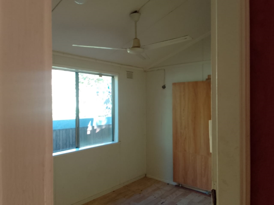 2 Bedroom Property for Sale in Hibberdene KwaZulu-Natal