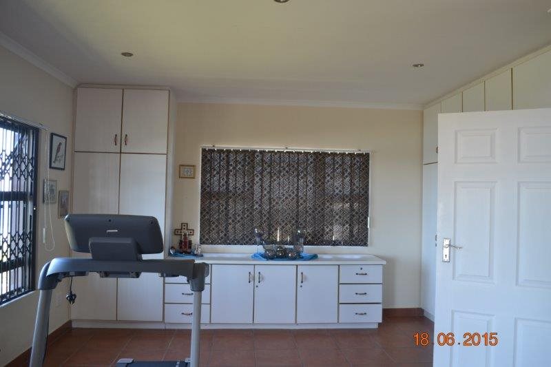 4 Bedroom Property for Sale in Southport KwaZulu-Natal