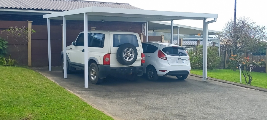 4 Bedroom Property for Sale in Southport KwaZulu-Natal