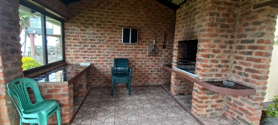 4 Bedroom Property for Sale in Southport KwaZulu-Natal