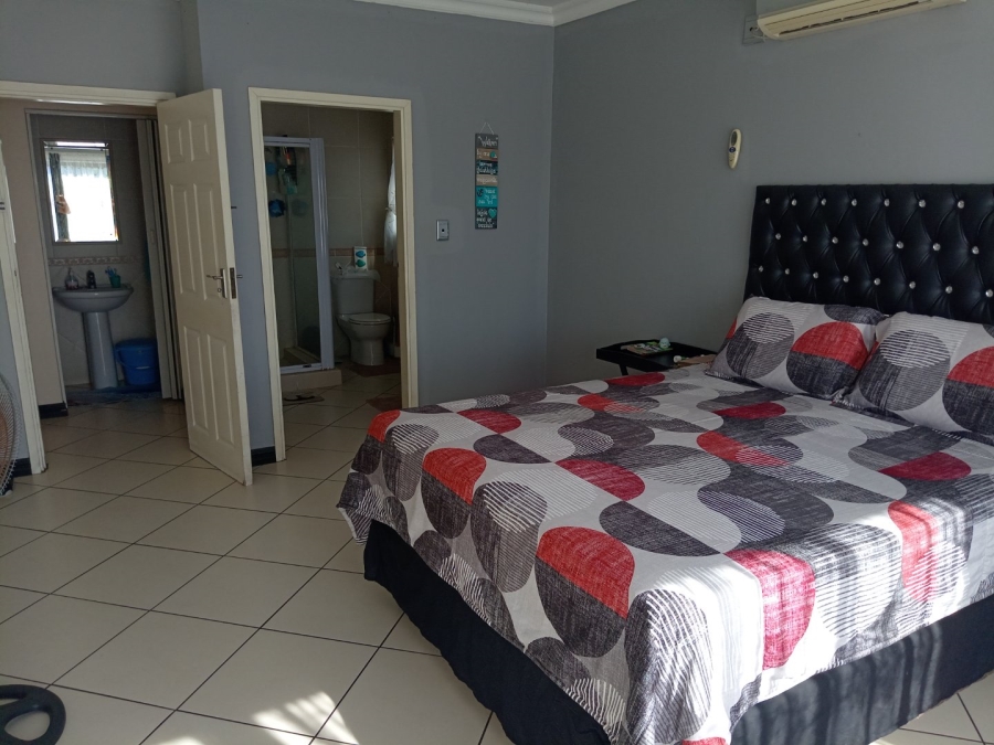 4 Bedroom Property for Sale in Shelly Beach KwaZulu-Natal