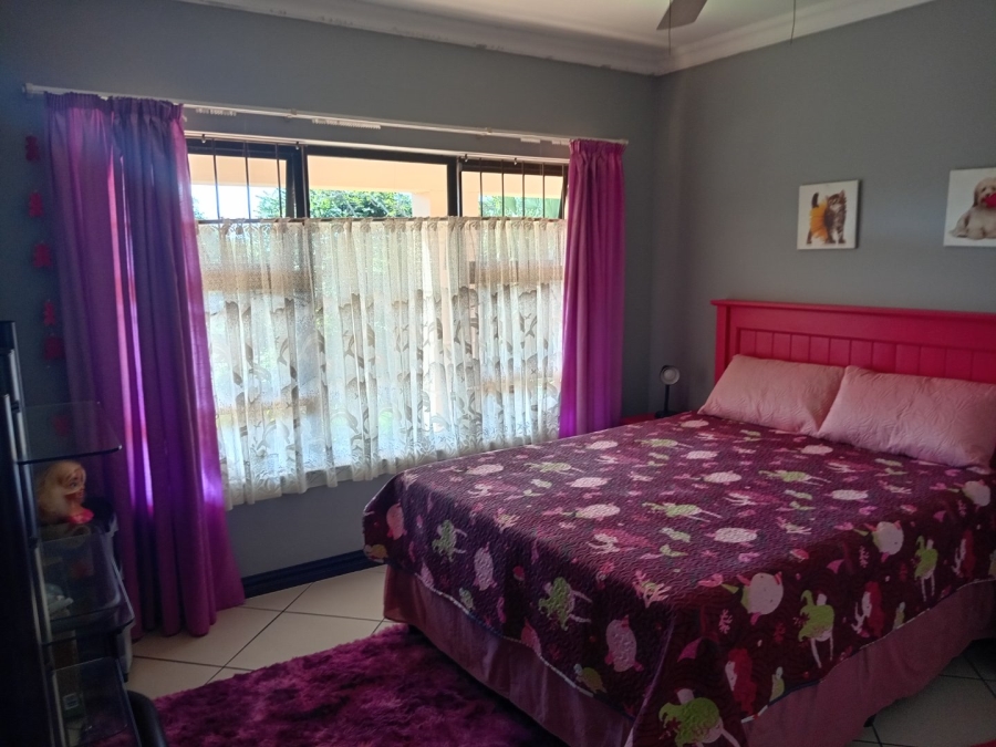 4 Bedroom Property for Sale in Shelly Beach KwaZulu-Natal