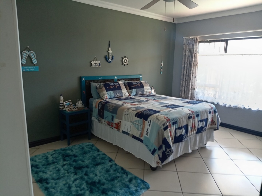 4 Bedroom Property for Sale in Shelly Beach KwaZulu-Natal