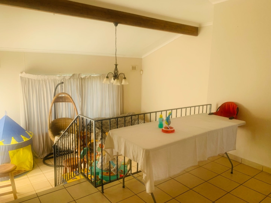 3 Bedroom Property for Sale in Waterfall KwaZulu-Natal