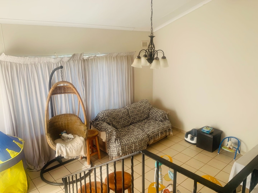 3 Bedroom Property for Sale in Waterfall KwaZulu-Natal