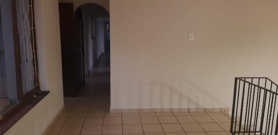 3 Bedroom Property for Sale in Waterfall KwaZulu-Natal