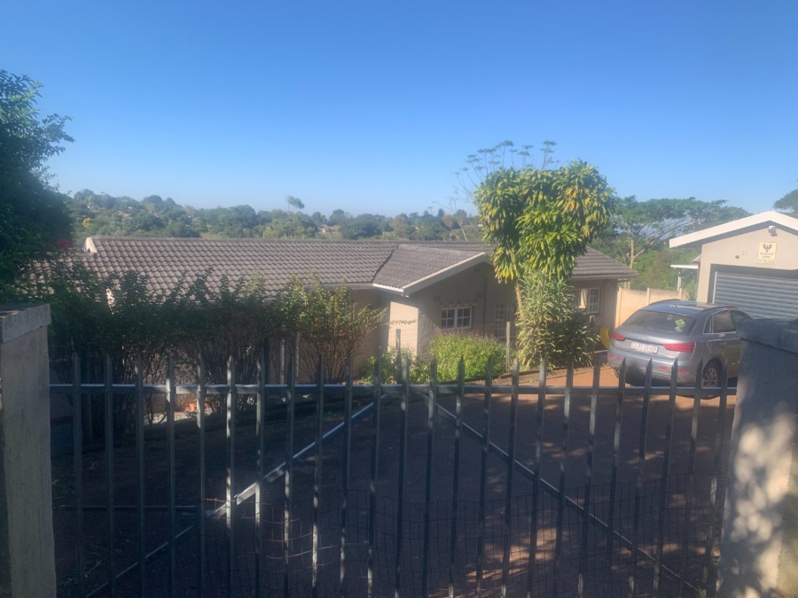 3 Bedroom Property for Sale in Waterfall KwaZulu-Natal