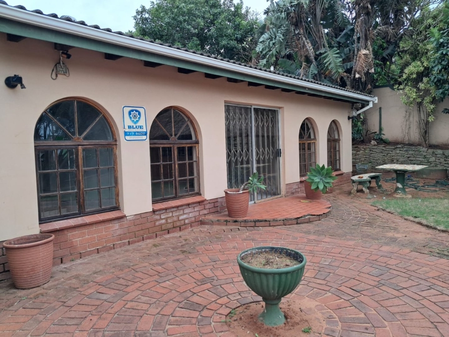 5 Bedroom Property for Sale in Bluff KwaZulu-Natal
