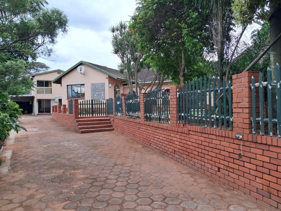 5 Bedroom Property for Sale in Bluff KwaZulu-Natal