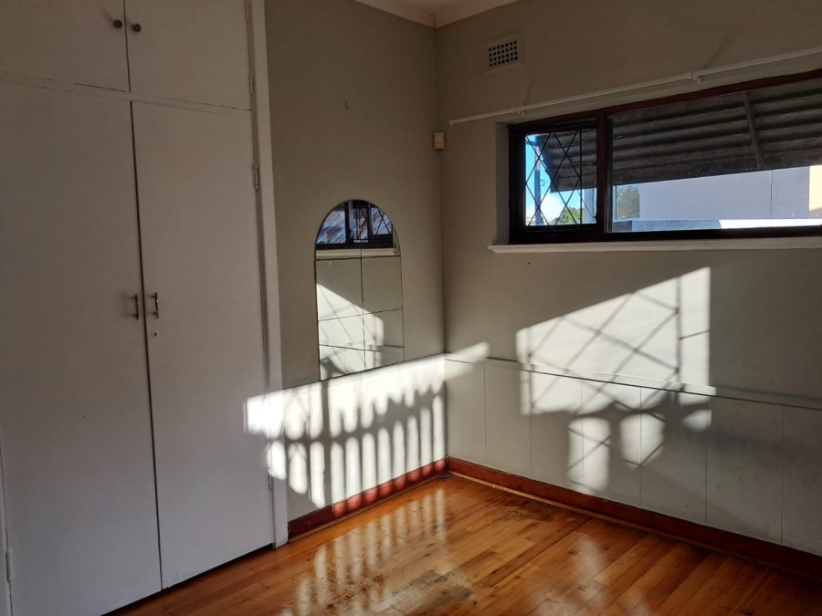 5 Bedroom Property for Sale in Bluff KwaZulu-Natal