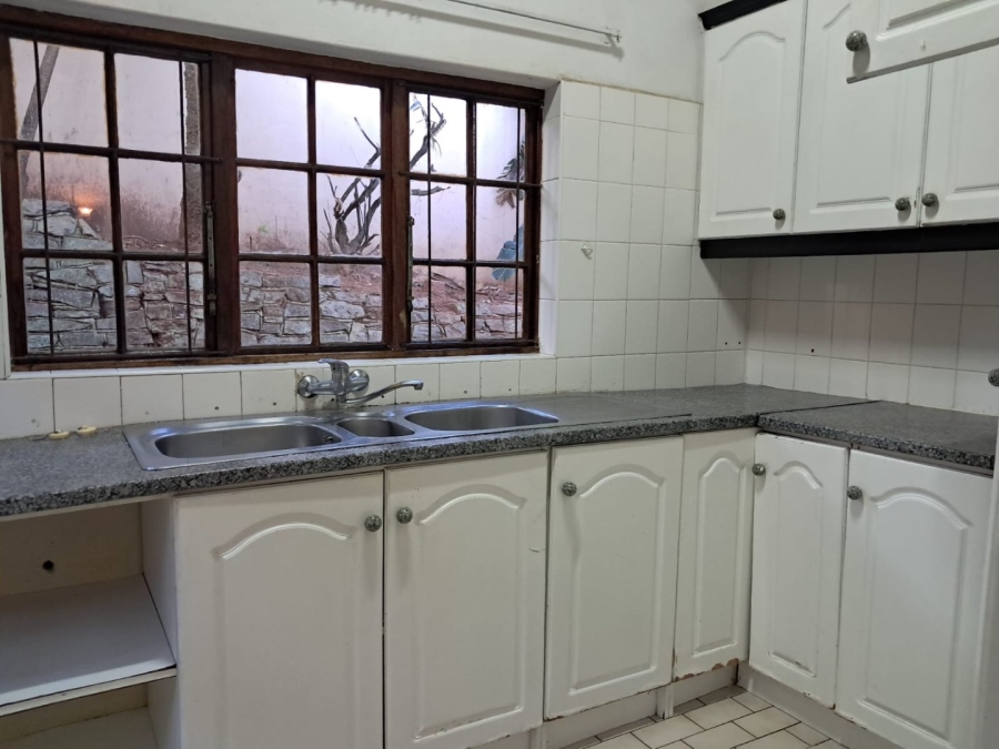 5 Bedroom Property for Sale in Bluff KwaZulu-Natal