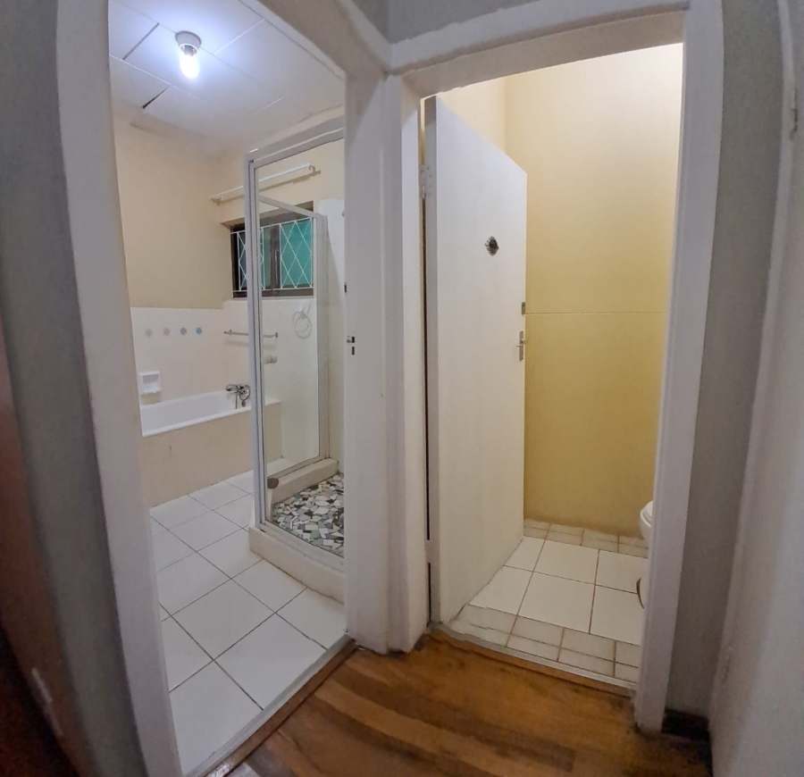 5 Bedroom Property for Sale in Bluff KwaZulu-Natal