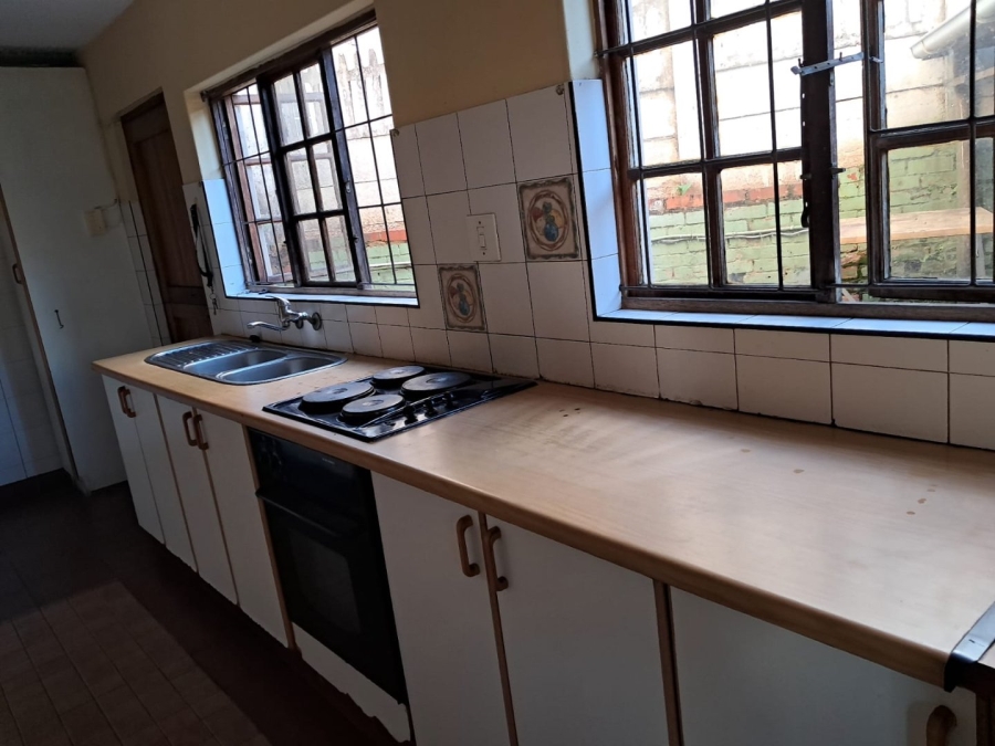 5 Bedroom Property for Sale in Bluff KwaZulu-Natal