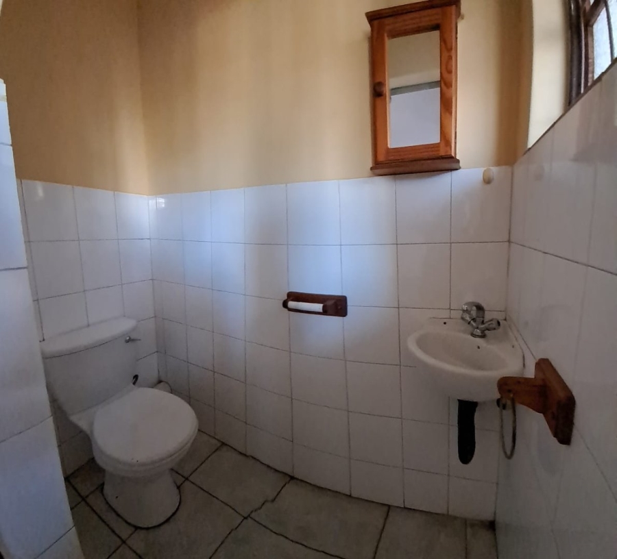5 Bedroom Property for Sale in Bluff KwaZulu-Natal
