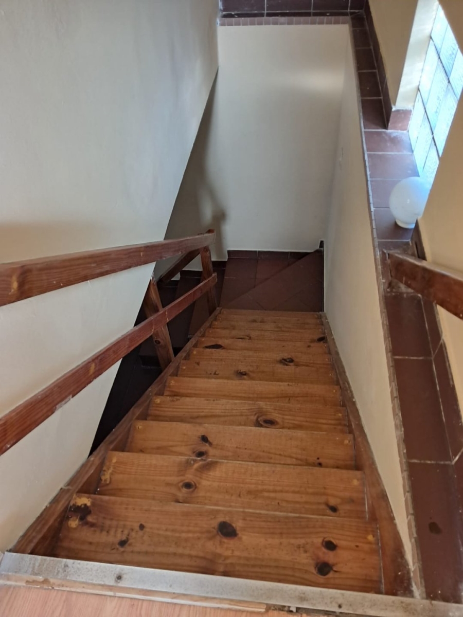 5 Bedroom Property for Sale in Bluff KwaZulu-Natal
