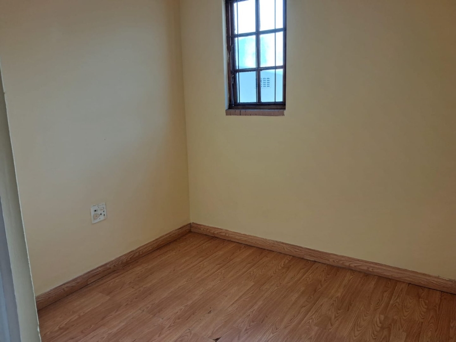 5 Bedroom Property for Sale in Bluff KwaZulu-Natal
