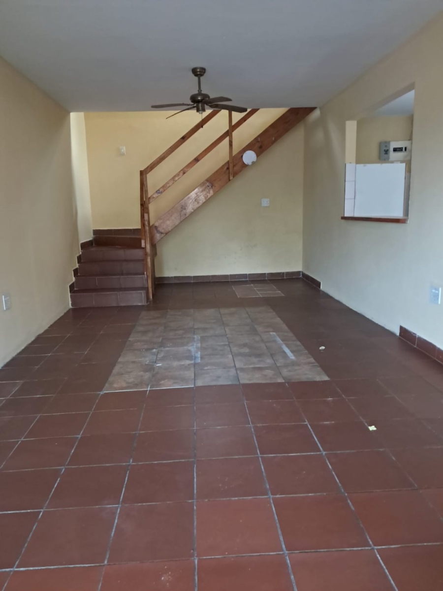 5 Bedroom Property for Sale in Bluff KwaZulu-Natal