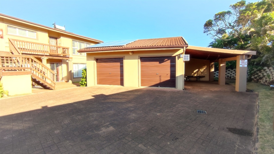 2 Bedroom Property for Sale in Southport KwaZulu-Natal