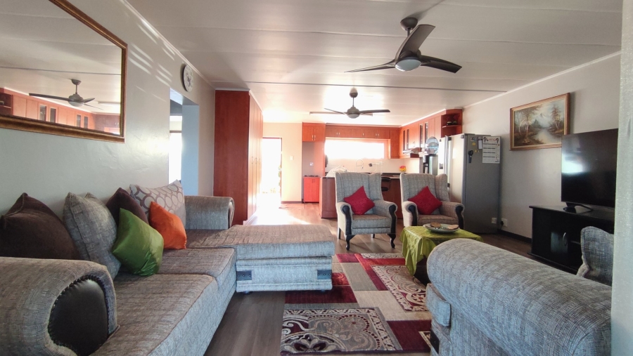 2 Bedroom Property for Sale in Southport KwaZulu-Natal