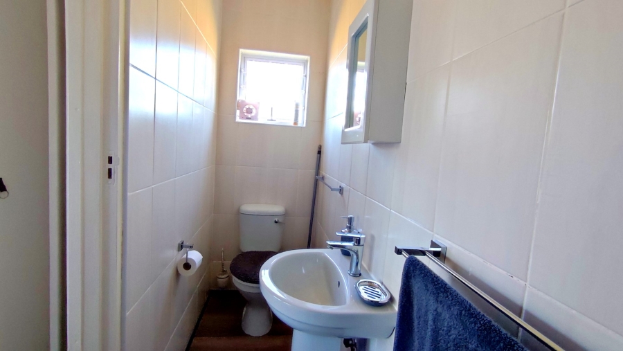 2 Bedroom Property for Sale in Southport KwaZulu-Natal