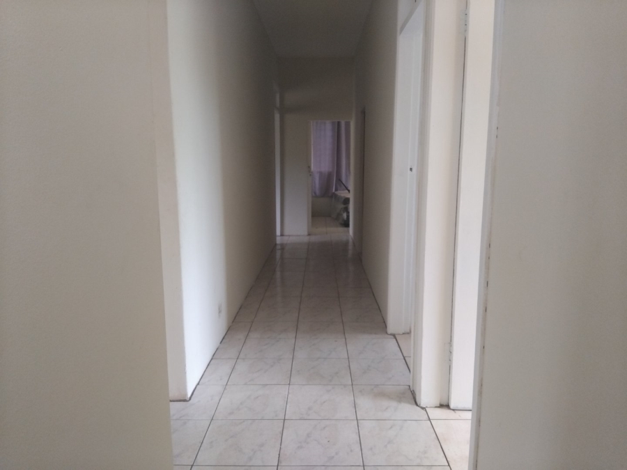 3 Bedroom Property for Sale in Glenmore KwaZulu-Natal