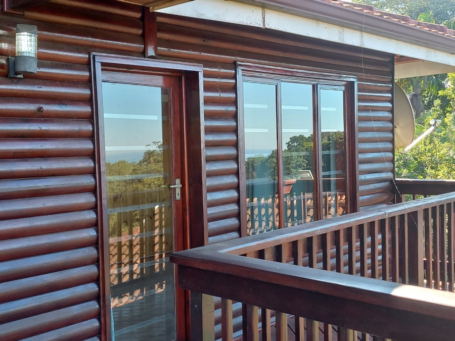 5 Bedroom Property for Sale in Southport KwaZulu-Natal