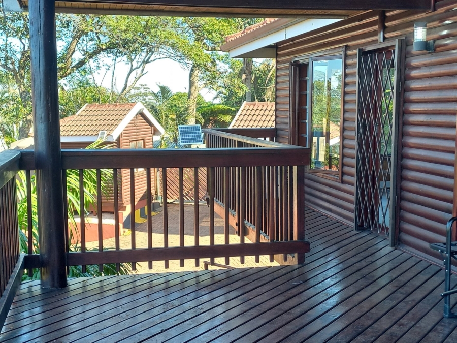 5 Bedroom Property for Sale in Southport KwaZulu-Natal
