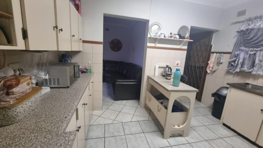 3 Bedroom Property for Sale in Southport KwaZulu-Natal