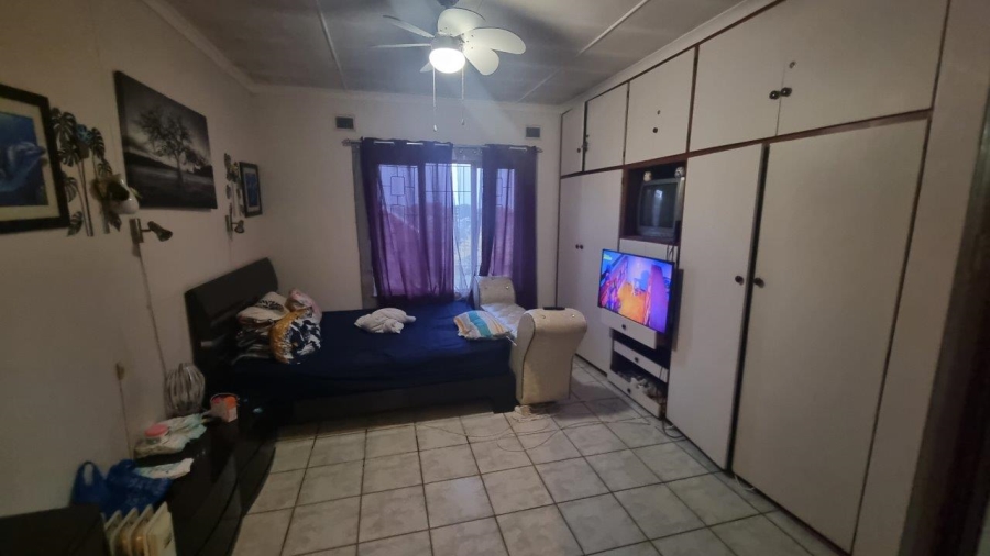 3 Bedroom Property for Sale in Southport KwaZulu-Natal