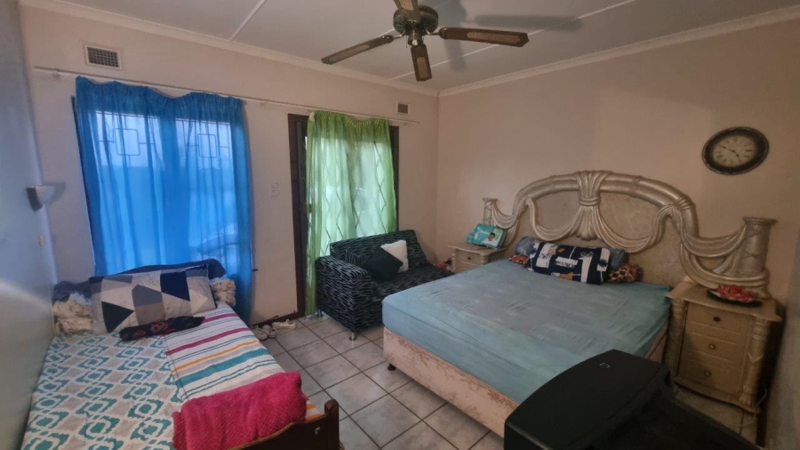 3 Bedroom Property for Sale in Southport KwaZulu-Natal