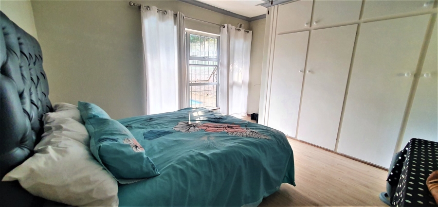 4 Bedroom Property for Sale in Umtentweni KwaZulu-Natal