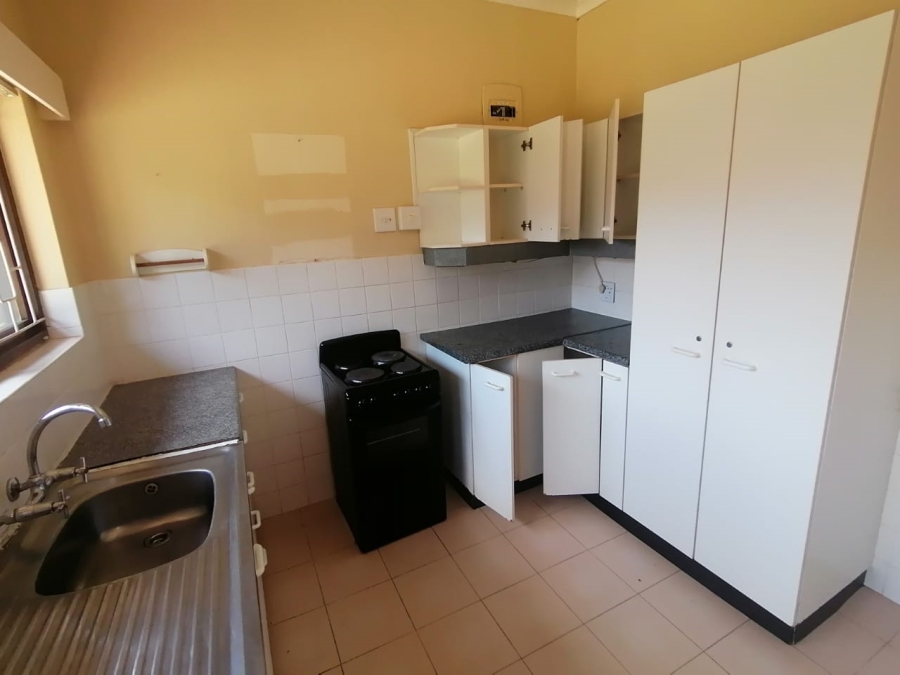 2 Bedroom Property for Sale in St Michaels On Sea KwaZulu-Natal