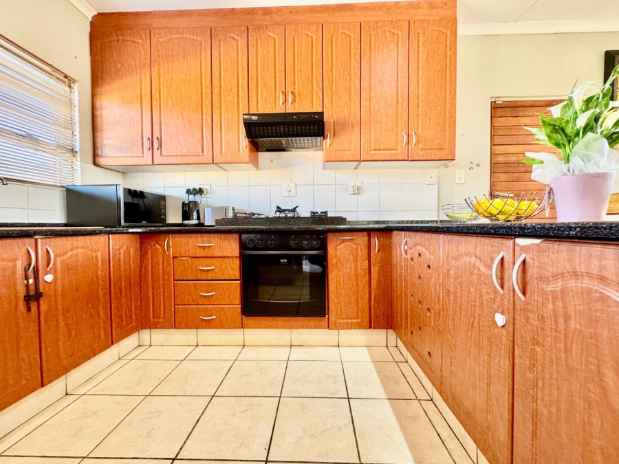 3 Bedroom Property for Sale in Pioneer Park KwaZulu-Natal