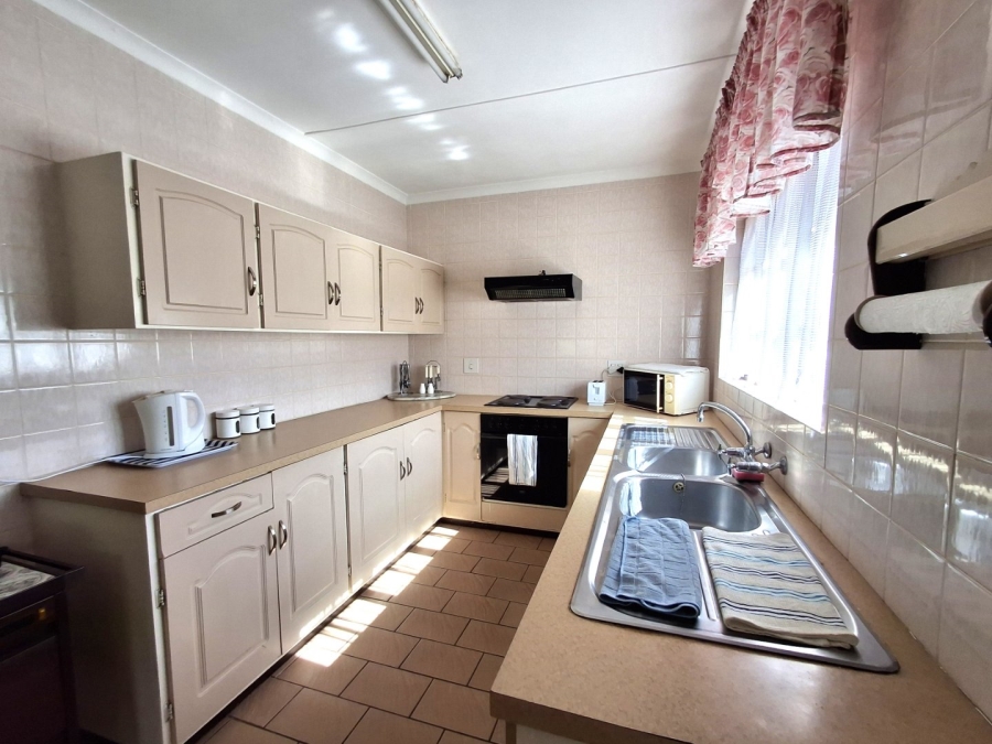 3 Bedroom Property for Sale in Port Edward KwaZulu-Natal