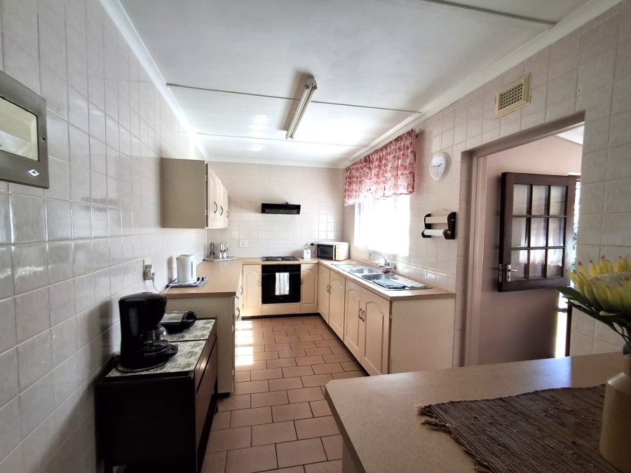 3 Bedroom Property for Sale in Port Edward KwaZulu-Natal