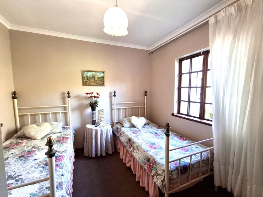 3 Bedroom Property for Sale in Port Edward KwaZulu-Natal