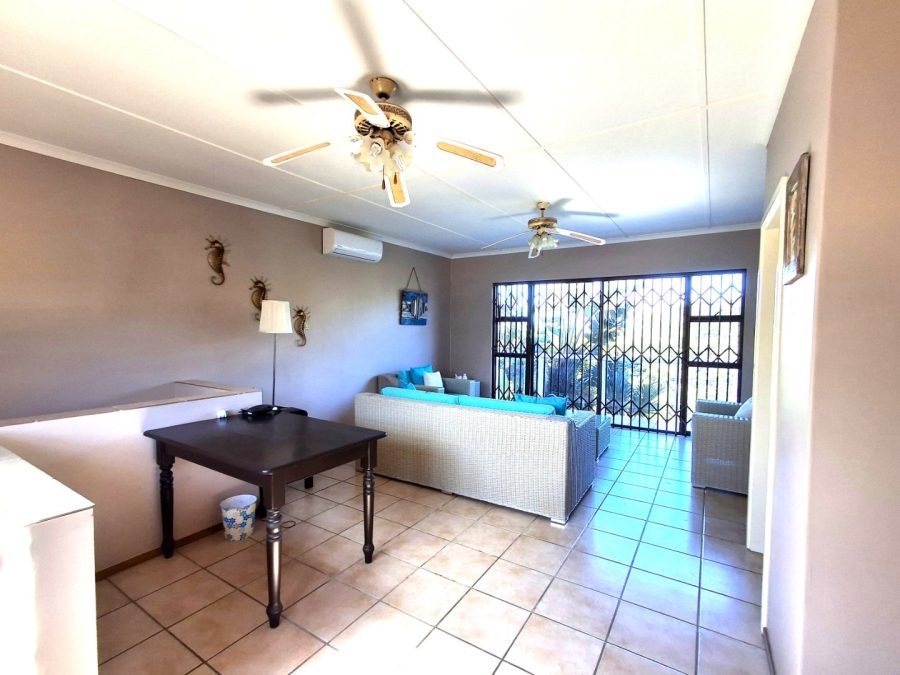 3 Bedroom Property for Sale in Port Edward KwaZulu-Natal