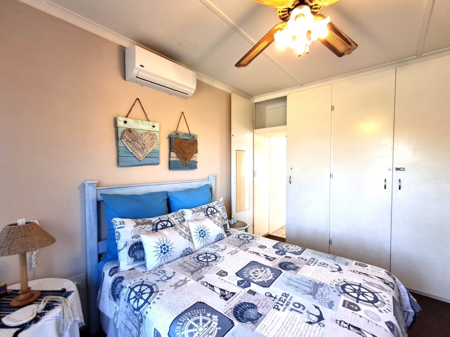 3 Bedroom Property for Sale in Port Edward KwaZulu-Natal