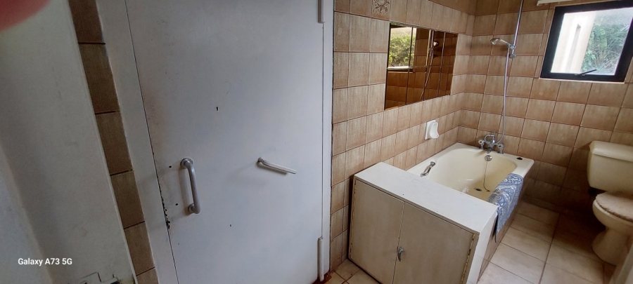 5 Bedroom Property for Sale in Bazley Beach KwaZulu-Natal