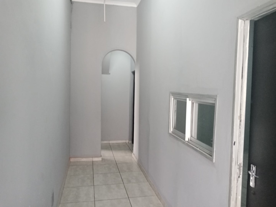 49 Bedroom Property for Sale in Windermere KwaZulu-Natal