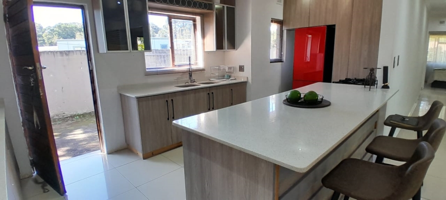 3 Bedroom Property for Sale in Oslo Beach KwaZulu-Natal