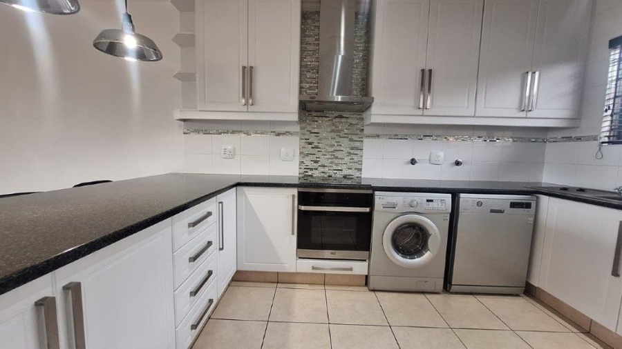 4 Bedroom Property for Sale in St Michaels On Sea KwaZulu-Natal