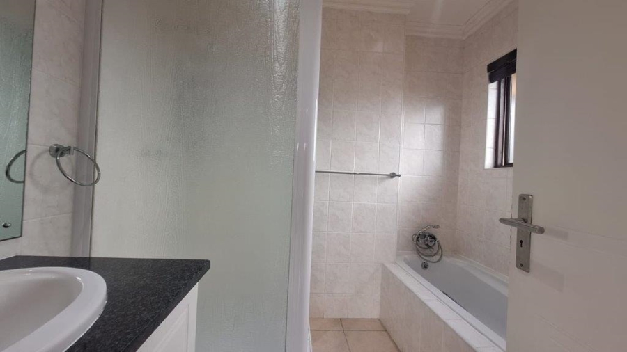 4 Bedroom Property for Sale in St Michaels On Sea KwaZulu-Natal