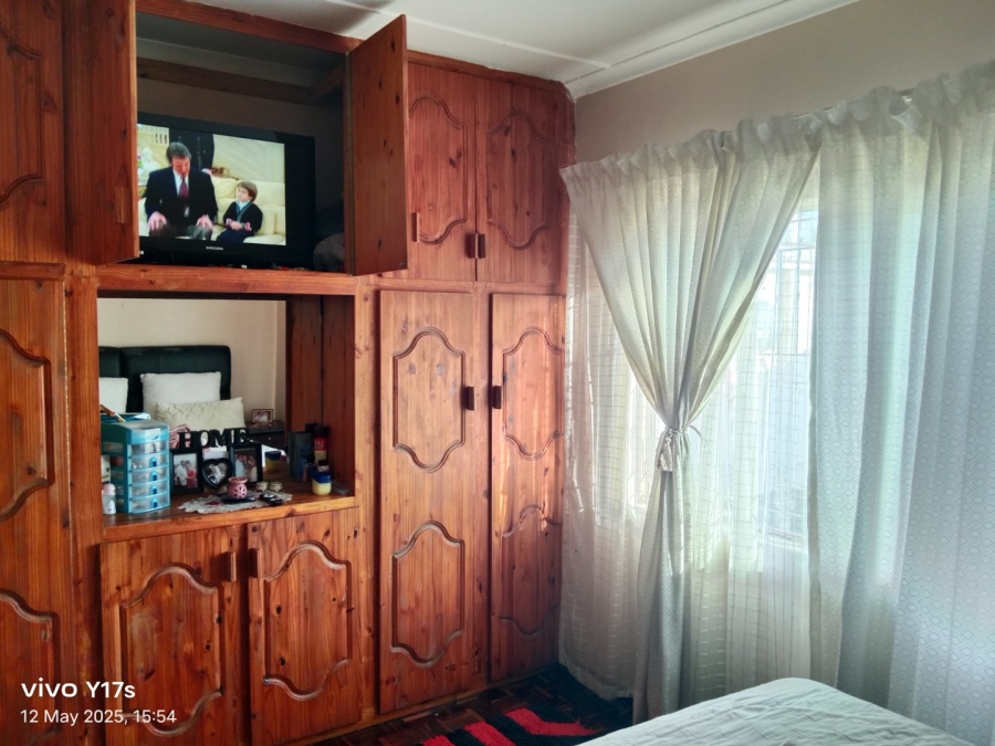 4 Bedroom Property for Sale in Newholme KwaZulu-Natal
