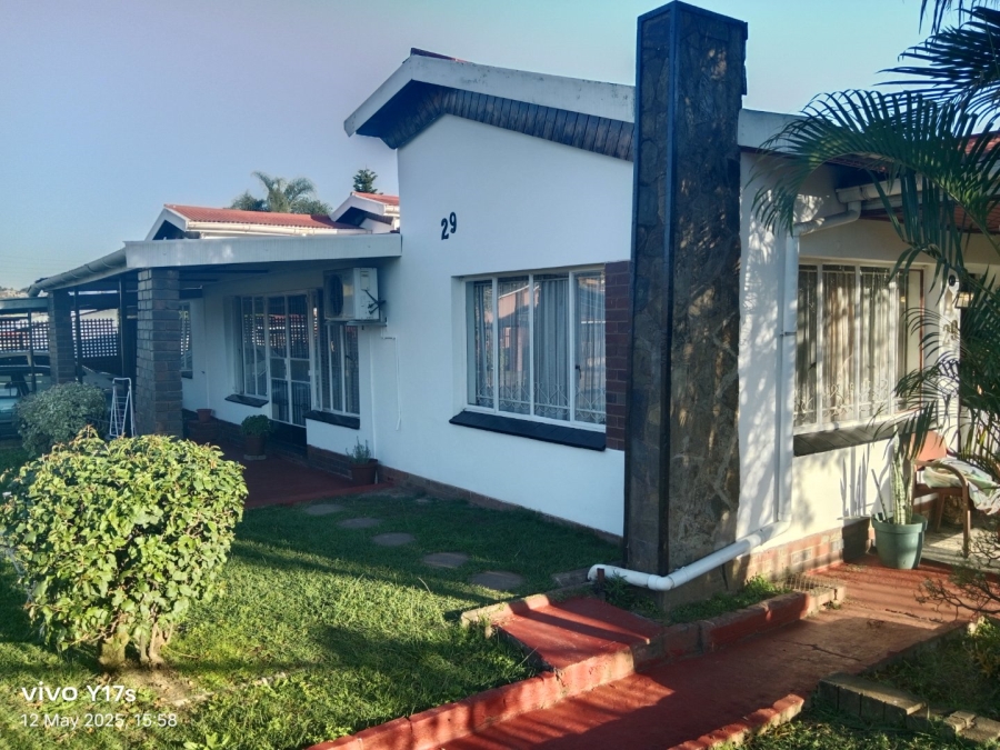 4 Bedroom Property for Sale in Newholme KwaZulu-Natal